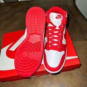 Size 6.5 Mens - DUNK HIGH 'CHAMPIONSHIP RED'